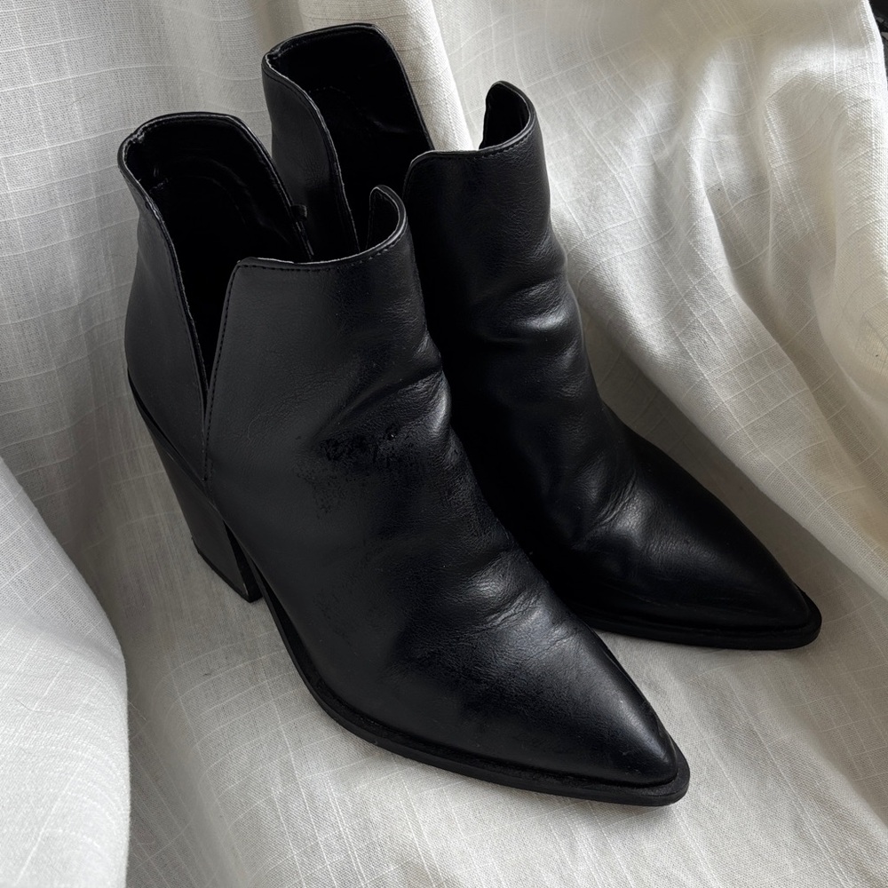 Pull&Bear Black Ankle Booties